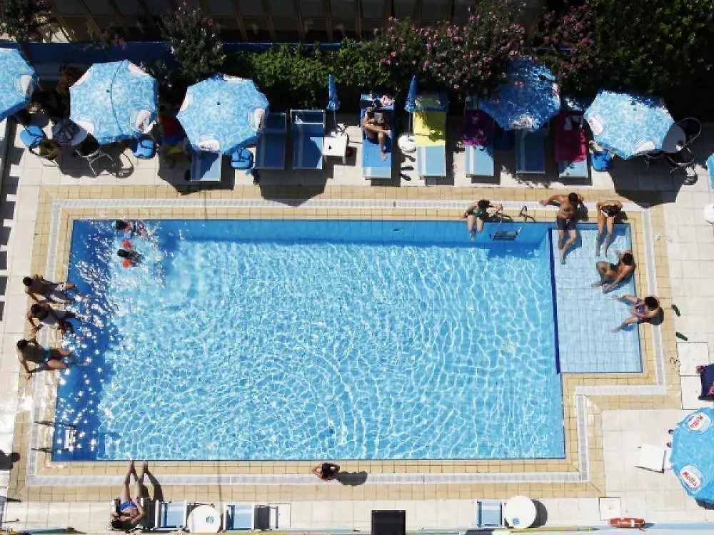 Hotel Adelphi リッチョーネ 3*,  イタリア